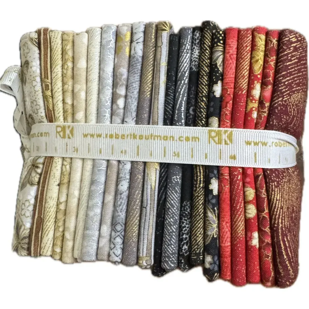 Robert Kaufman/Studio RK Akiko Neutral Fat Quarter Bundle 21pc FQ-1010-21